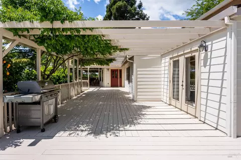 Exterior - 3760 King Ranch Rd, Ukiah, CA 95482 photo 9 of 17
