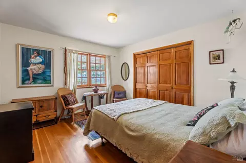 Bedroom - 3760 King Ranch Rd, Ukiah, CA 95482 photo 2 of 3