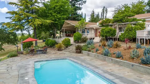 Exterior - 3760 King Ranch Rd, Ukiah, CA 95482 photo 13 of 17