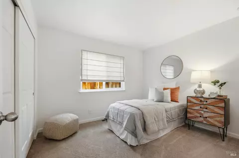 Bedroom - 198 Valencia Way, Windsor, CA 95492 photo 6 of 7