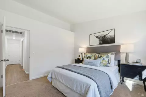 Bedroom - 198 Valencia Way, Windsor, CA 95492 photo 5 of 7