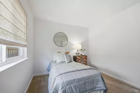 Bedroom - 198 Valencia Way, Windsor, CA 95492 photo 7 of 7