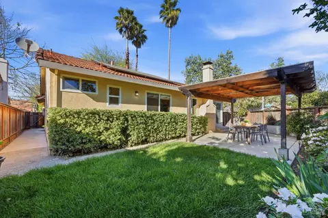 Exterior - 198 Valencia Way, Windsor, CA 95492 photo 7 of 16