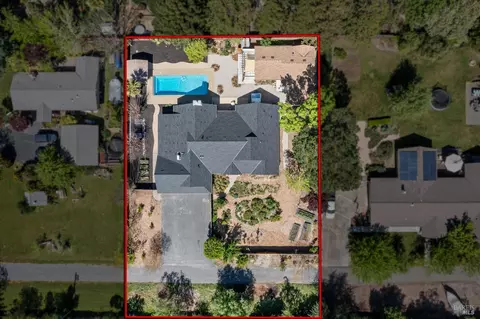 View/Area - 10014 Herb Rd, Windsor, CA 95492 photo 2 of 3