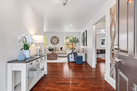 Entry Way - 10014 Herb Rd, Windsor, CA 95492 photo 1 of 4