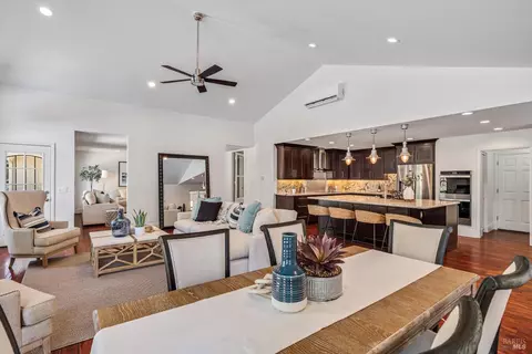 Dining - 10014 Herb Rd, Windsor, CA 95492 photo 1 of 1