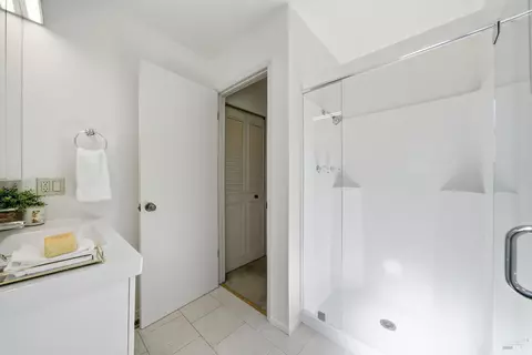 Bath - 20714 Temelec Dr, Sonoma, CA 95476 photo 1 of 3