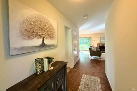 Entry Way - 20714 Temelec Dr, Sonoma, CA 95476 photo 2 of 2