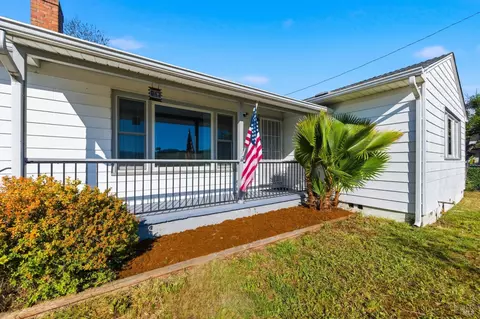 891 Rosewood Ave, Vallejo, CA 94591