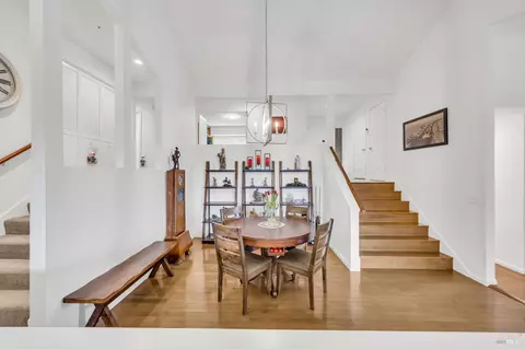 Dining - 14 Clement Ct, Napa, CA 94558 photo 2 of 6