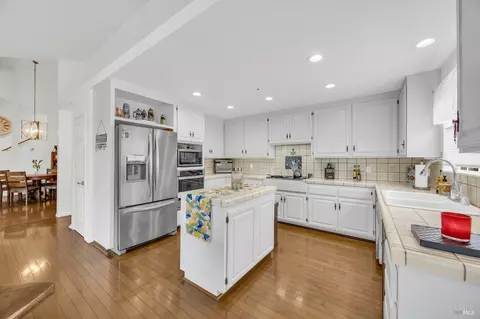 Kitchen - 14 Clement Ct, Napa, CA 94558 photo 1 of 2