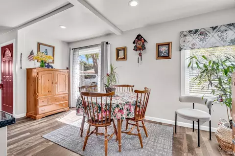 Dining - 649 Cedar St, Vallejo, CA 94591 photo 3 of 3
