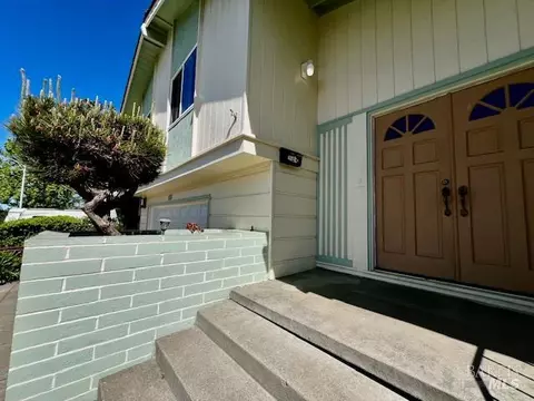 Exterior - 638 E Fleming Ave E, Vallejo, CA 94591 photo 3 of 10