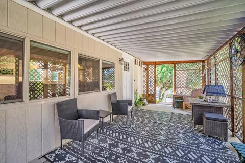 103 Glenoak Ct, Santa Rosa, CA 95405
