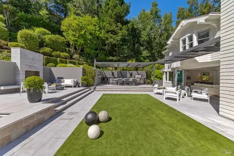Exterior - 80 Laurel Grove Ave, Ross, CA 94957 photo 8 of 21