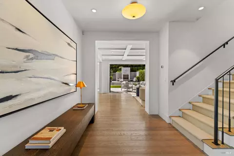 Entry Way - 80 Laurel Grove Ave, Ross, CA 94957 photo 5 of 11