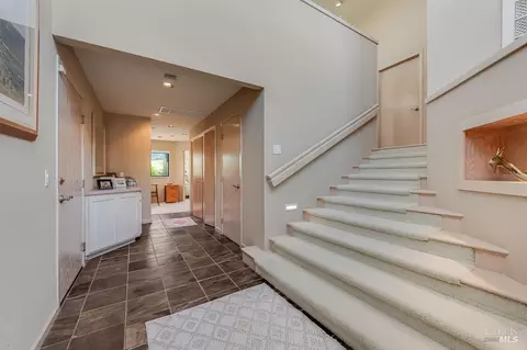 Entry Way - 114 Condor Ct, Bodega Bay, CA 94923 photo 2 of 3