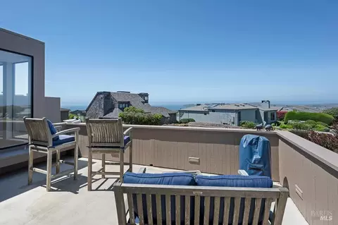 Exterior - 114 Condor Ct, Bodega Bay, CA 94923 photo 6 of 12