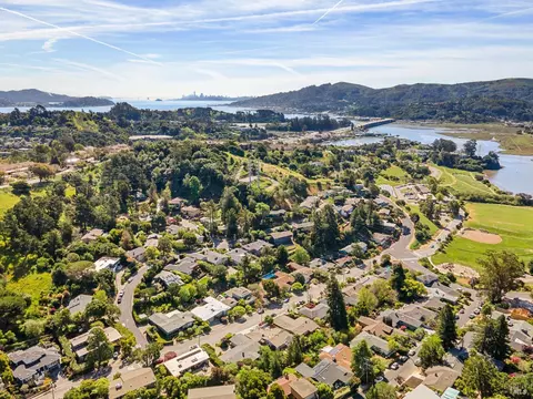 View/Area - 138 Kipling Dr, Mill Valley, CA 94941 photo 4 of 6