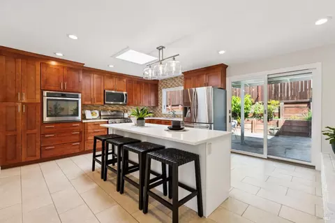 Kitchen - 138 Kipling Dr, Mill Valley, CA 94941 photo 1 of 5
