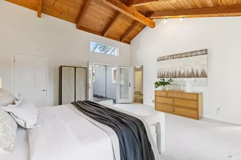 Bedroom - 138 Kipling Dr, Mill Valley, CA 94941 photo 3 of 6
