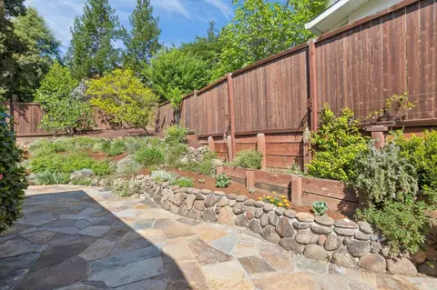 Exterior - 138 Kipling Dr, Mill Valley, CA 94941 photo 14 of 16