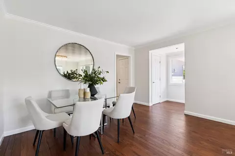 Dining - 138 Kipling Dr, Mill Valley, CA 94941 photo 3 of 3