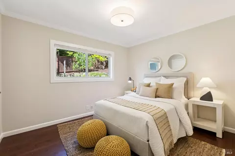 Bedroom - 138 Kipling Dr, Mill Valley, CA 94941 photo 6 of 6