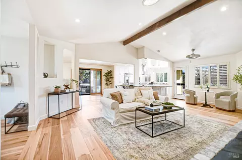 Living - 186 Barrio Way, Windsor, CA 95492 photo 1 of 5