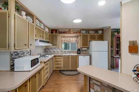 158 Bear Flag Rd, Sonoma, CA 95476 photo 9