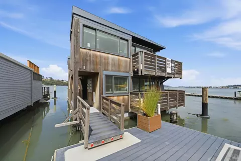 11 Commodore Marina, Mill Valley, CA 94941 photo 2