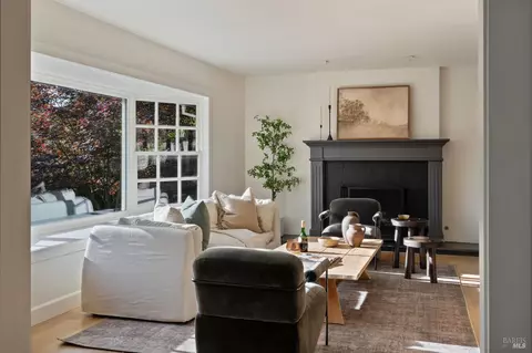 Living - 21 Hillside Ave, Kentfield, CA 94904 photo 1 of 4