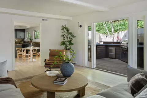 Exterior - 21 Hillside Ave, Kentfield, CA 94904 photo 1 of 12