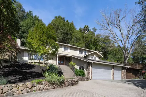 Exterior - 21 Hillside Ave, Kentfield, CA 94904 photo 2 of 12