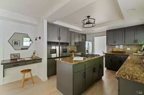 Kitchen - 21 Hillside Ave, Kentfield, CA 94904 photo 4 of 8