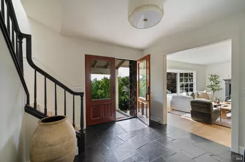 Entry Way - 21 Hillside Ave, Kentfield, CA 94904 photo 1 of 1