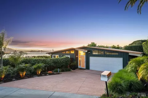 550 Washington Ave, Point Richmond, CA 94801