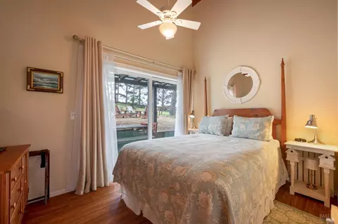 Bedroom - 1534 Highway 1, Bodega Bay, CA 94923 photo 3 of 6