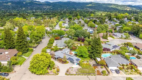 View/Area - 960 Lark Ave, Sonoma, CA 95476 photo 2 of 2