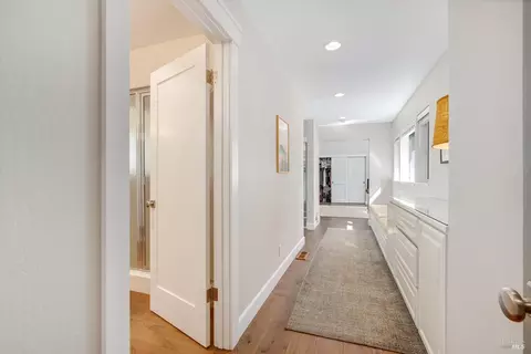 Entry Way - 960 Lark Ave, Sonoma, CA 95476 photo 2 of 3