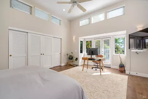 Bedroom - 960 Lark Ave, Sonoma, CA 95476 photo 5 of 7