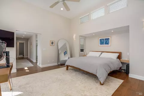 Bedroom - 960 Lark Ave, Sonoma, CA 95476 photo 7 of 7