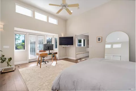 Bedroom - 960 Lark Ave, Sonoma, CA 95476 photo 6 of 7