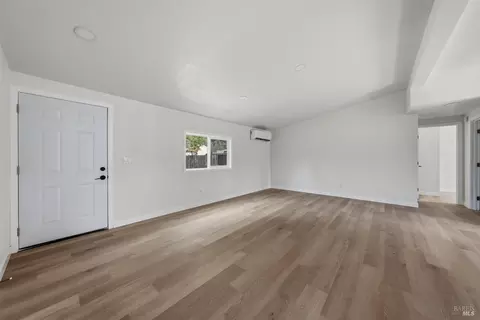 2796 8th St, Clearlake, CA 95422 photo 4