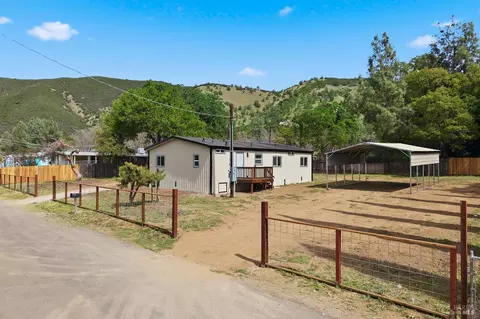 2796 8th St, Clearlake, CA 95422 photo 2