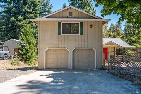 2043 Primrose Dr, Willits, CA 95490 photo 3