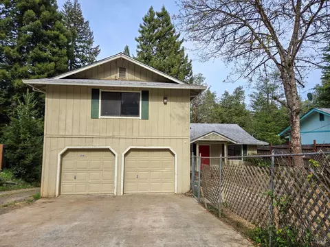 Exterior - 2043 Primrose Dr, Willits, CA 95490 photo 5 of 10