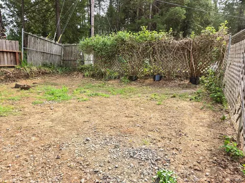 Exterior - 2043 Primrose Dr, Willits, CA 95490 photo 8 of 10