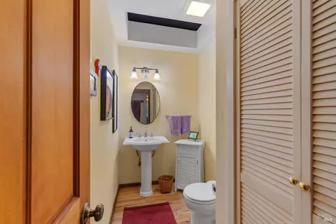 Bath - Undisclosed, Sonoma, CA 95476 photo 1 of 2