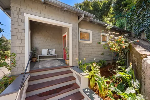 219 Nevada Ave, Point Richmond, CA 94801 photo 2